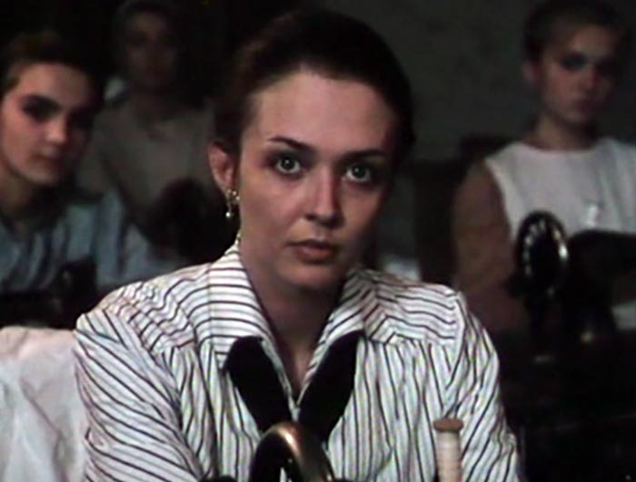 Вероника Изотова в фильме Конь Белый Вероника Изотова в фильме Конь Белый