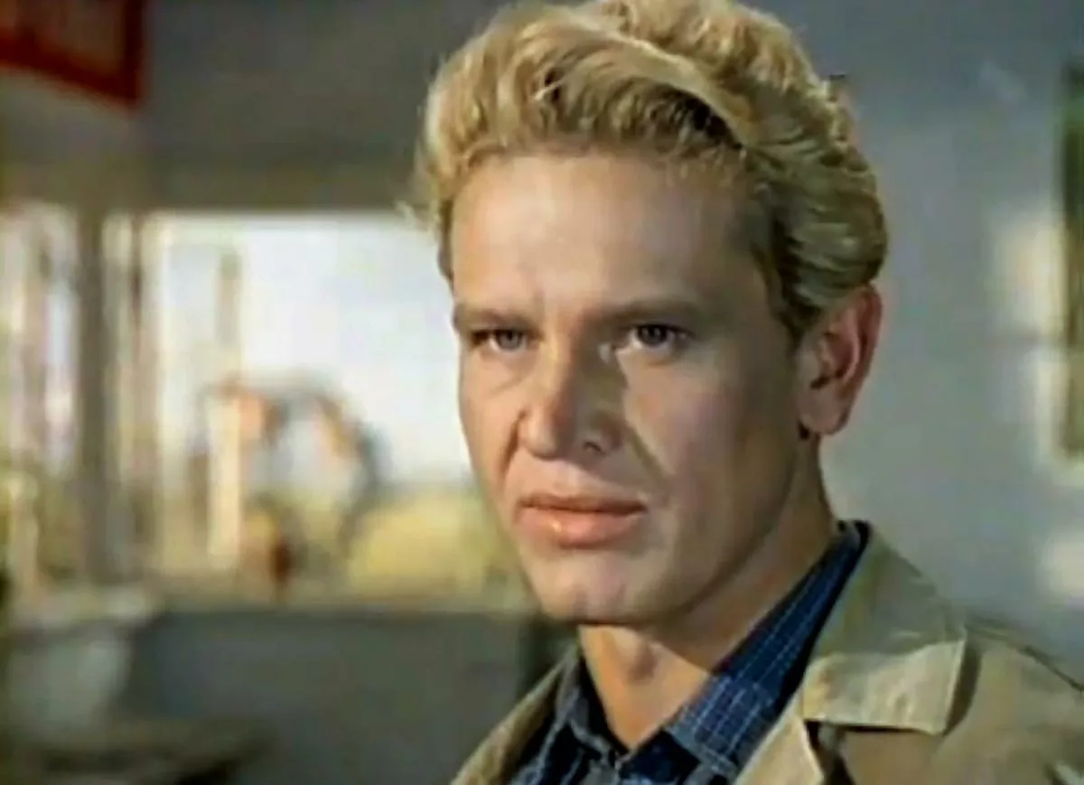 Виктор Авдюшко в фильме Наш общий друг Виктор Авдюшко в фильме Наш общий друг