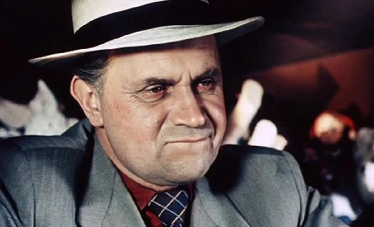 Виктор Чекмарёв в фильме Дело Румянцева