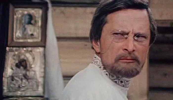 Виктор Сергачев в фильме Пропавшая экспедиция Виктор Сергачев в фильме Пропавшая экспедиция