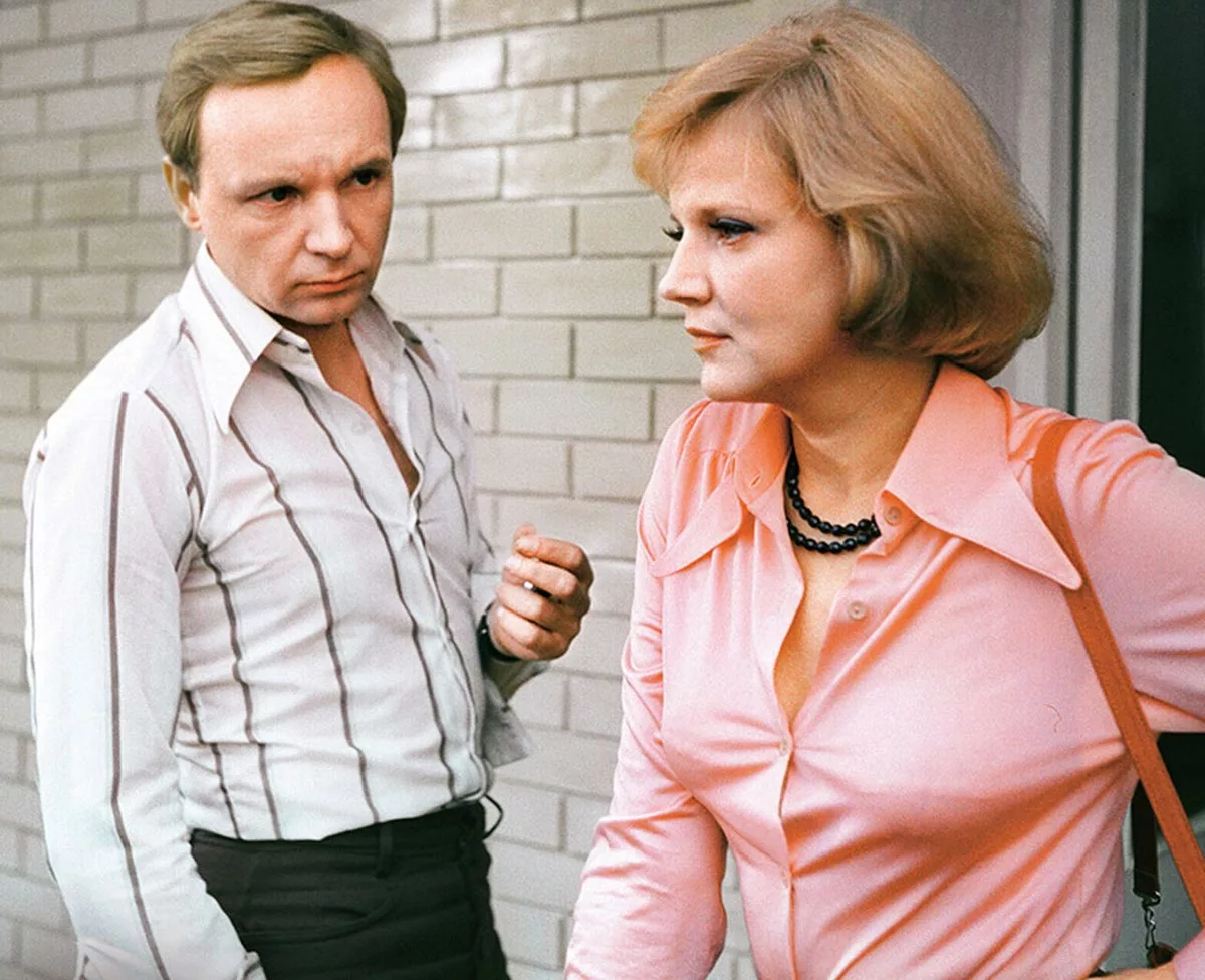 Анастасия Вознесенская в фильме Вы мне писали Анастасия Вознесенская в фильме Вы мне писали