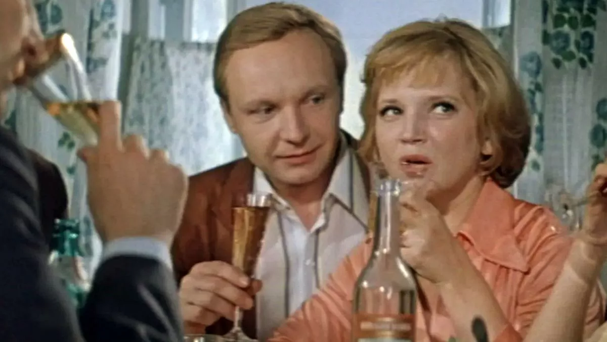 Анастасия Вознесенская в фильме Вы мне писали Анастасия Вознесенская в фильме Вы мне писали 2