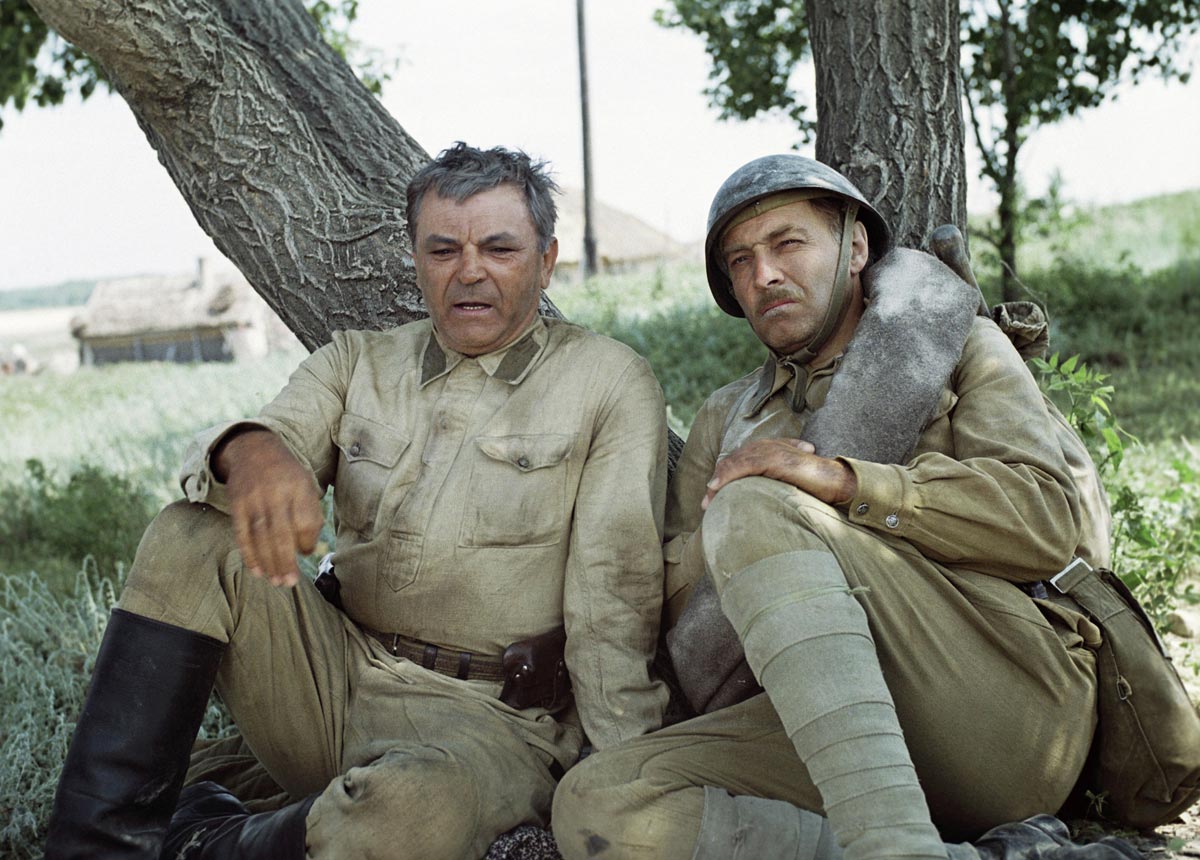 Вячеслав Тихонов в фильме Они сражались за Родину Вячеслав Тихонов в фильме Они сражались за Родину