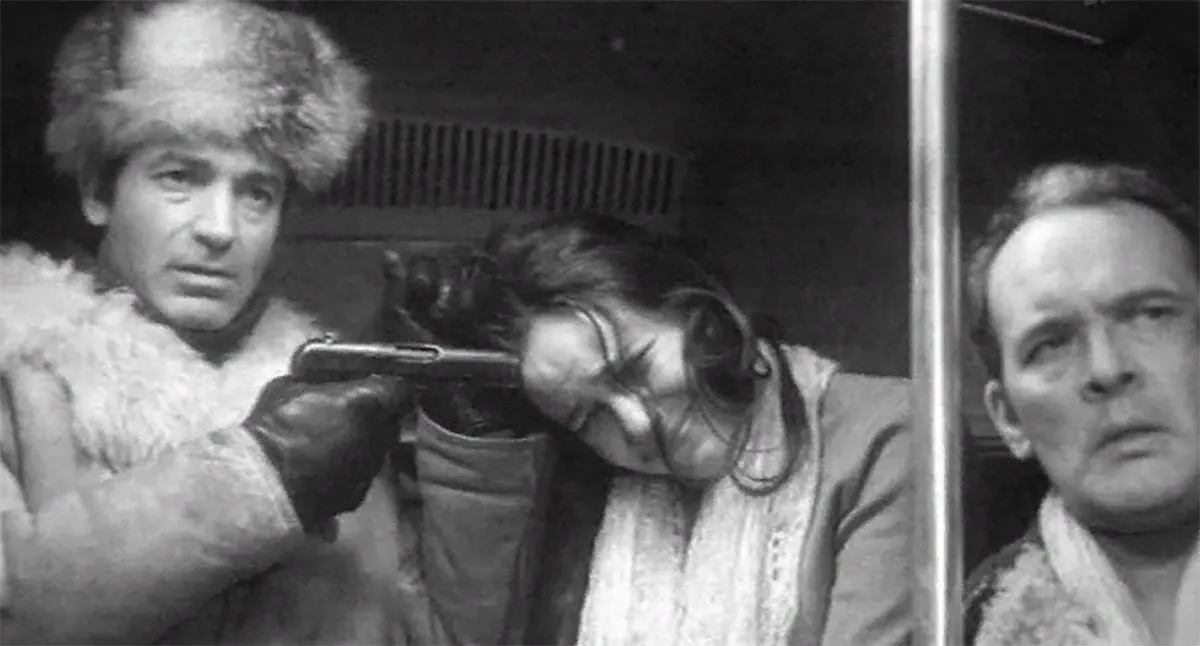 Валентин Гафт в фильме Схватка в пурге Валентин Гафт в фильме Схватка в пурге