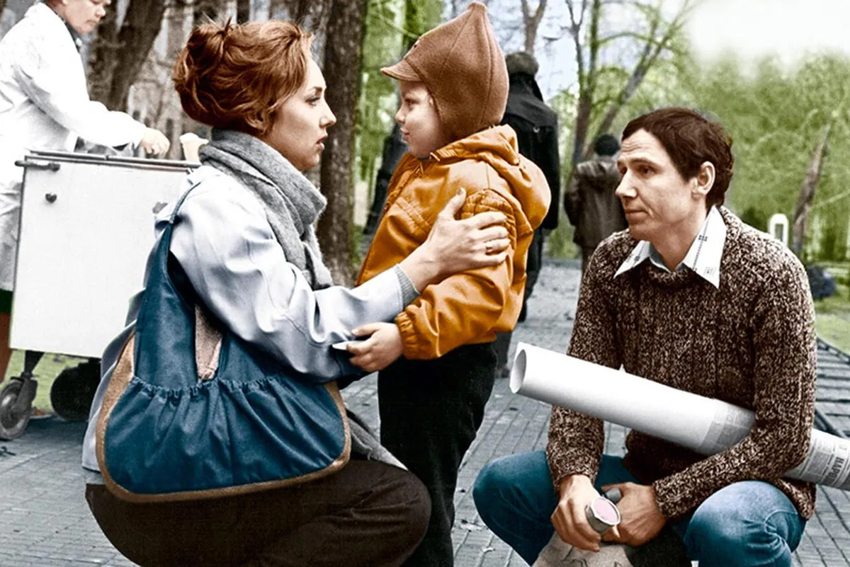 Валентина Панина в фильме В моей смерти прошу винить Клаву К. Валентина Панина в фильме В моей смерти прошу винить Клаву К.