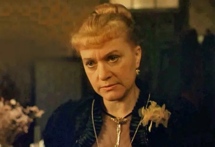 Валентина Талызина в фильме Яма Валентина Талызина в фильме Яма