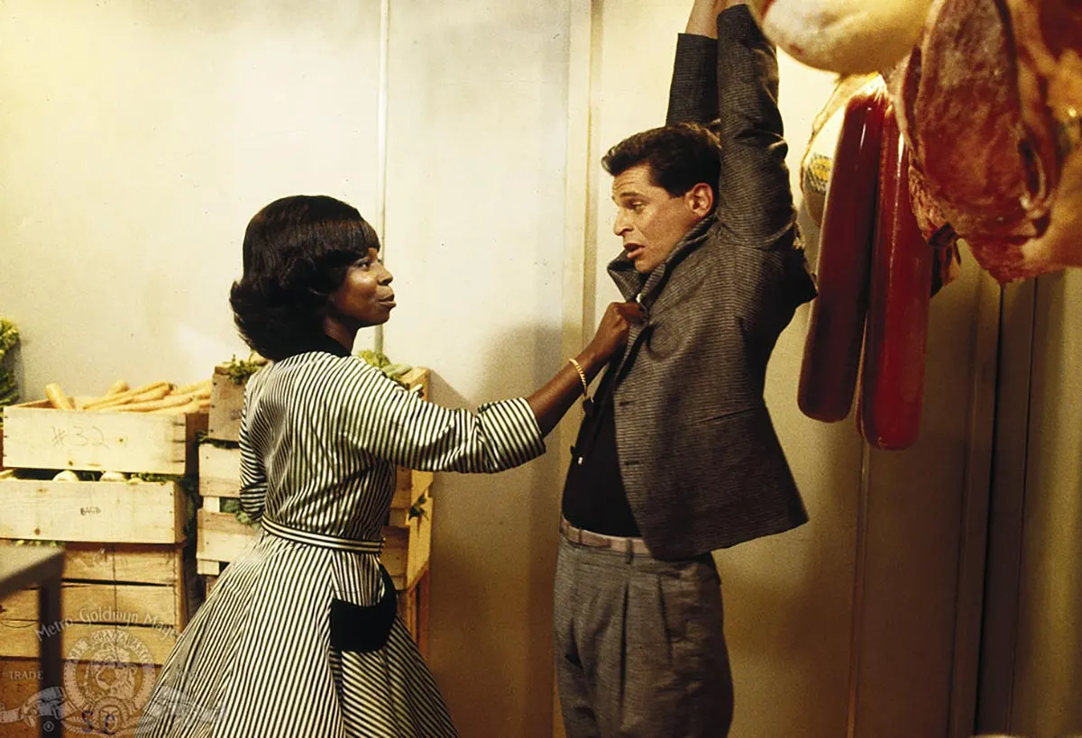 Вупи Голдберг в фильме Смертельная красотка