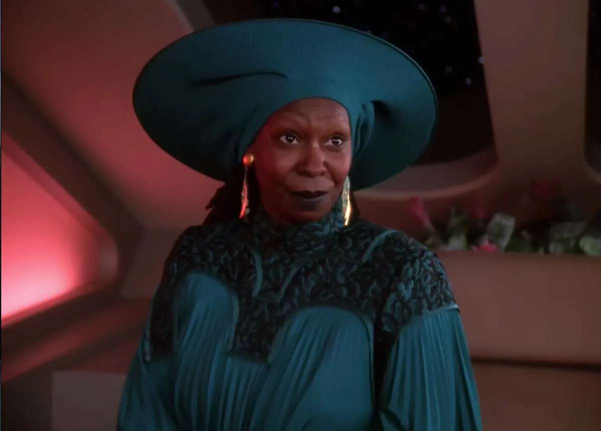 Вупи Голдберг в фильме Звёздный путь 7: Поколения