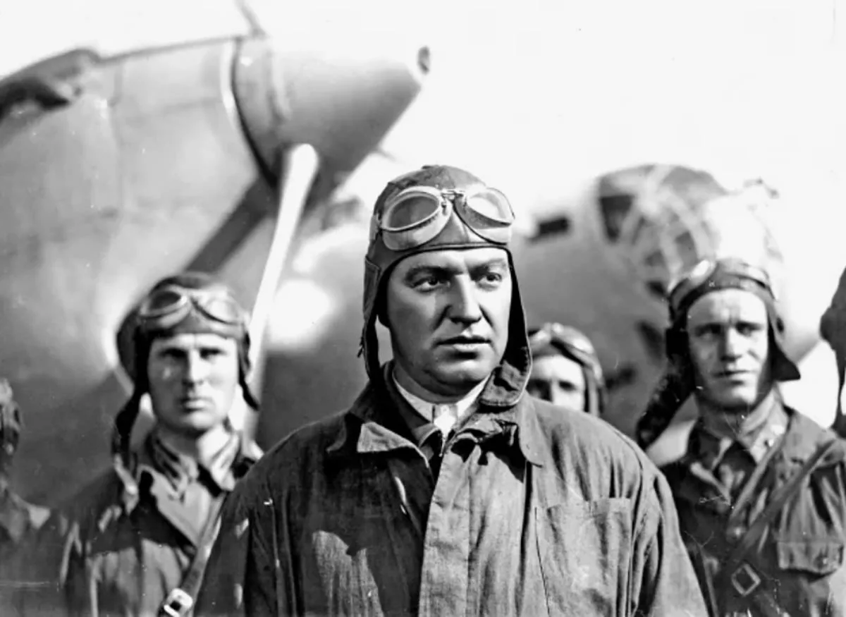 Владимир Белокуров в фильме Валерий Чкалов