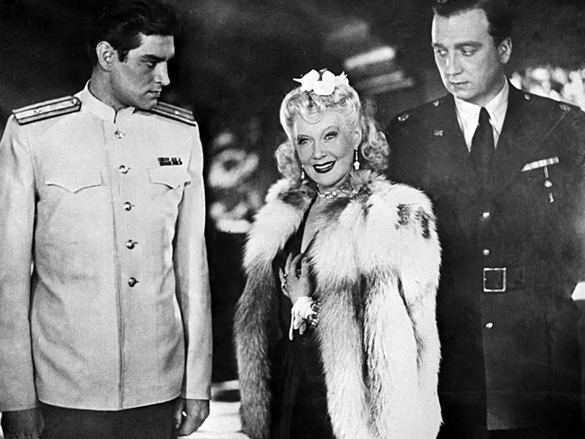 Владлен Давыдов в фильме Встреча на Эльбе Владлен Давыдов в фильме Встреча на Эльбе