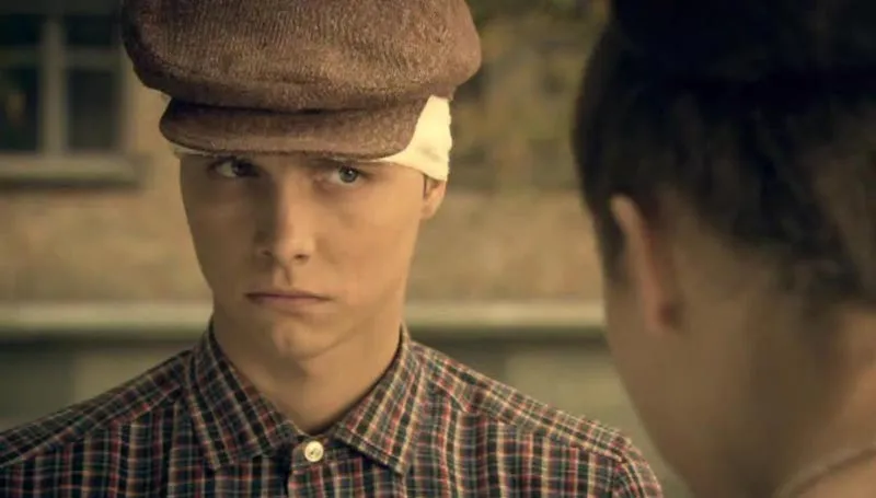 Ярослав Жалнин в фильме В Париж!