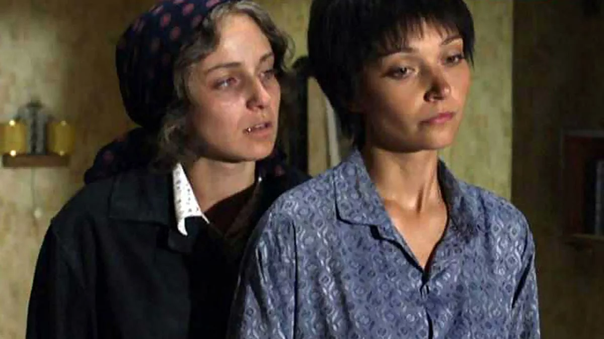 Юлия Маврина в сериале На солнечной стороне улицы 3