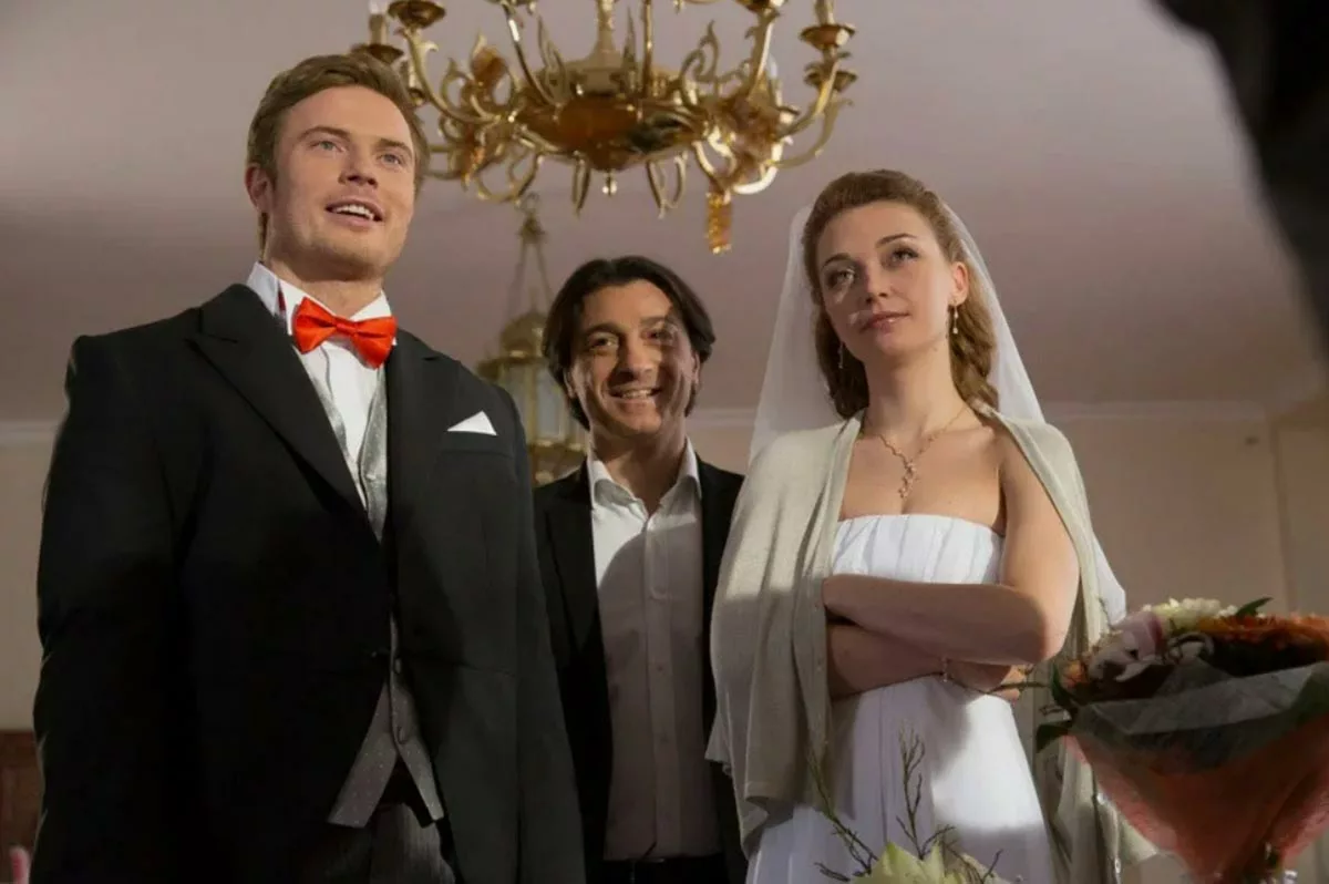 Юлия Маврина в фильме Жизнь после жизни