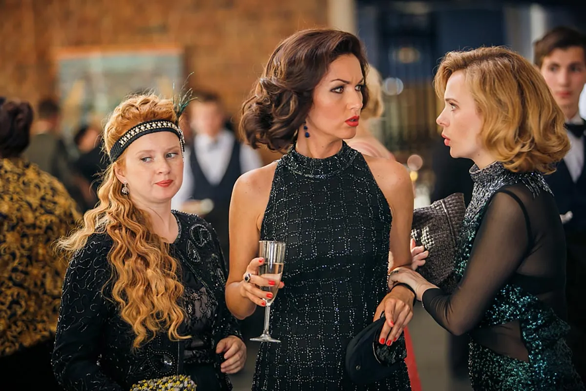 Юлия Такшина в сериале Три лани на алмазной тропе Юлия Такшина в сериале Три лани на алмазной тропе