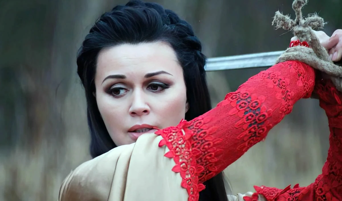 Анастасия Заворотнюк в сериале Я больше не боюсь Анастасия Заворотнюк в сериале Я больше не боюсь