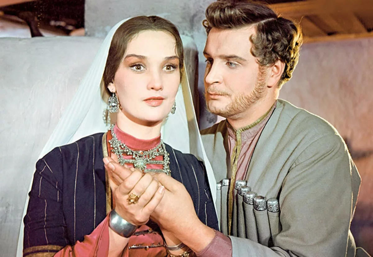 Зинаида Кириенко в фильме Казаки Зинаида Кириенко в фильме Казаки 2