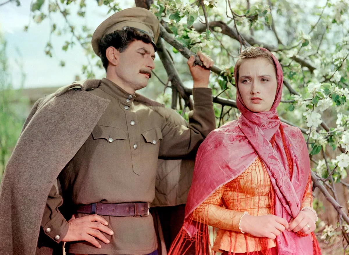 Зинаида Кириенко в фильме Тихий Дон Зинаида Кириенко в фильме Тихий Дон