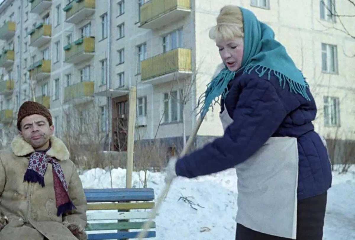 Зоя Василькова в фильме Джентльмены удачи