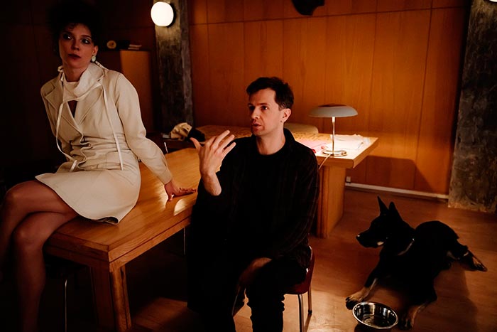 Кадр из сериала 13 клиническая. Начало кадр 13 клиническая. Начало 8