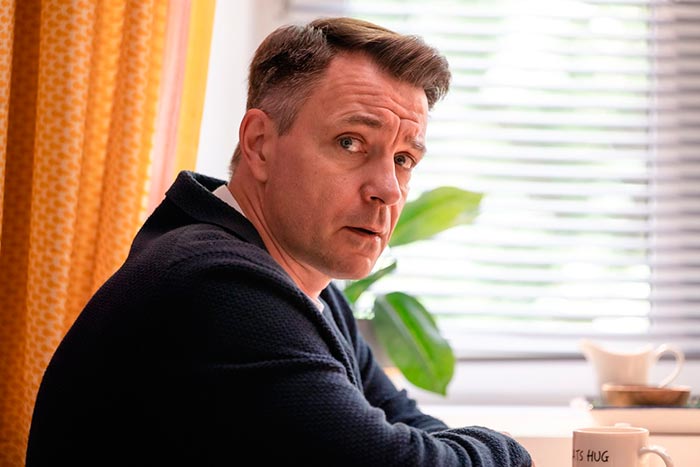 кадр 16 лет и 9 месяцев 7