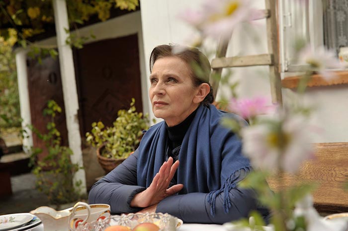 Кадр из сериала Бабуля кадр Бабуля 9