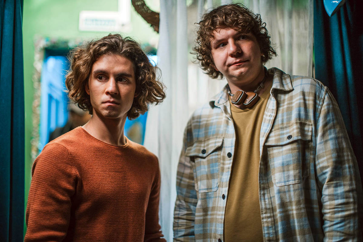 Сериал «Бедные Абрамовичи» (2023) - сюжет, актеры и роли, кадры из сериала