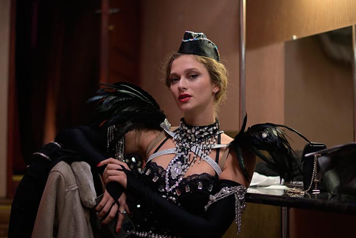 кадр Белая лилия 5