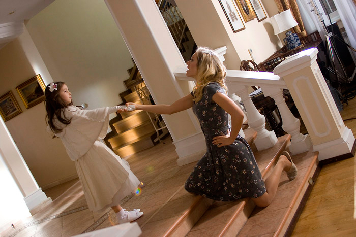 кадр Белое платье 4