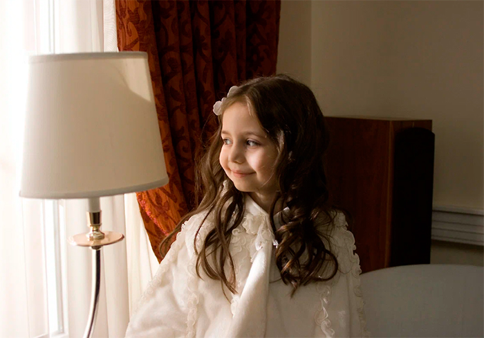 кадр Белое платье 5