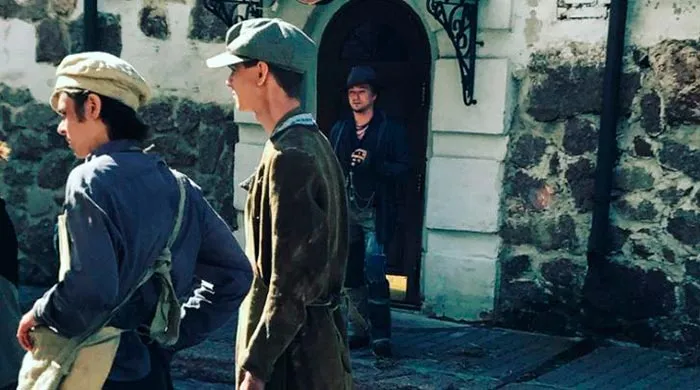 кадр Бендер Начало 8