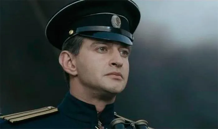 кадр Адмиралъ 2