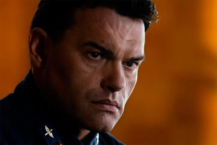 Кадр из сериала Чкалов кадр Чкалов 2