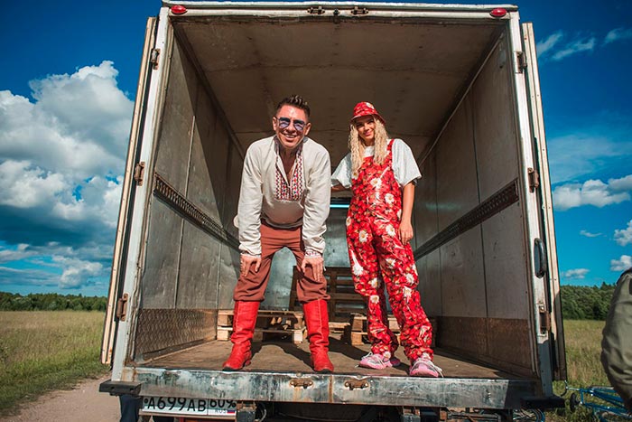 Кадр из сериала Блогеры взаперти кадр Блогеры взаперти 2