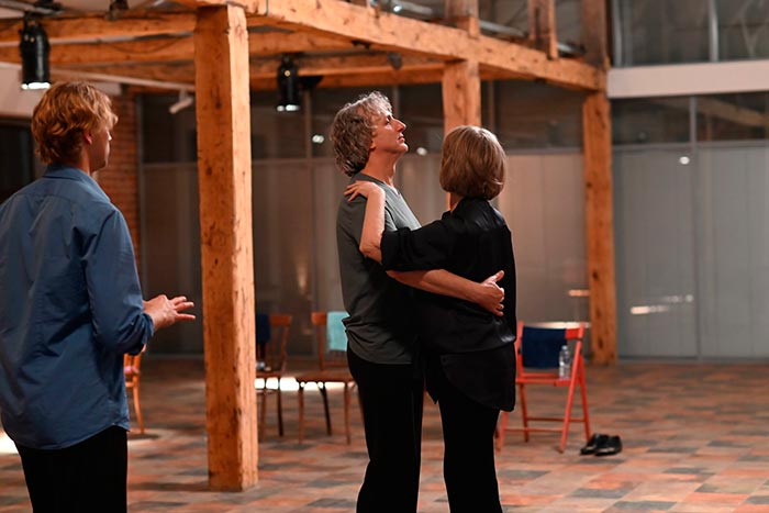 Кадр из сериала Ча-ча-ча кадр Ча-ча-ча 10