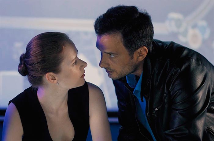 Кадр из сериала Чёрные начинают - белые выигрывают кадр Чёрные начинают - белые выигрывают 6