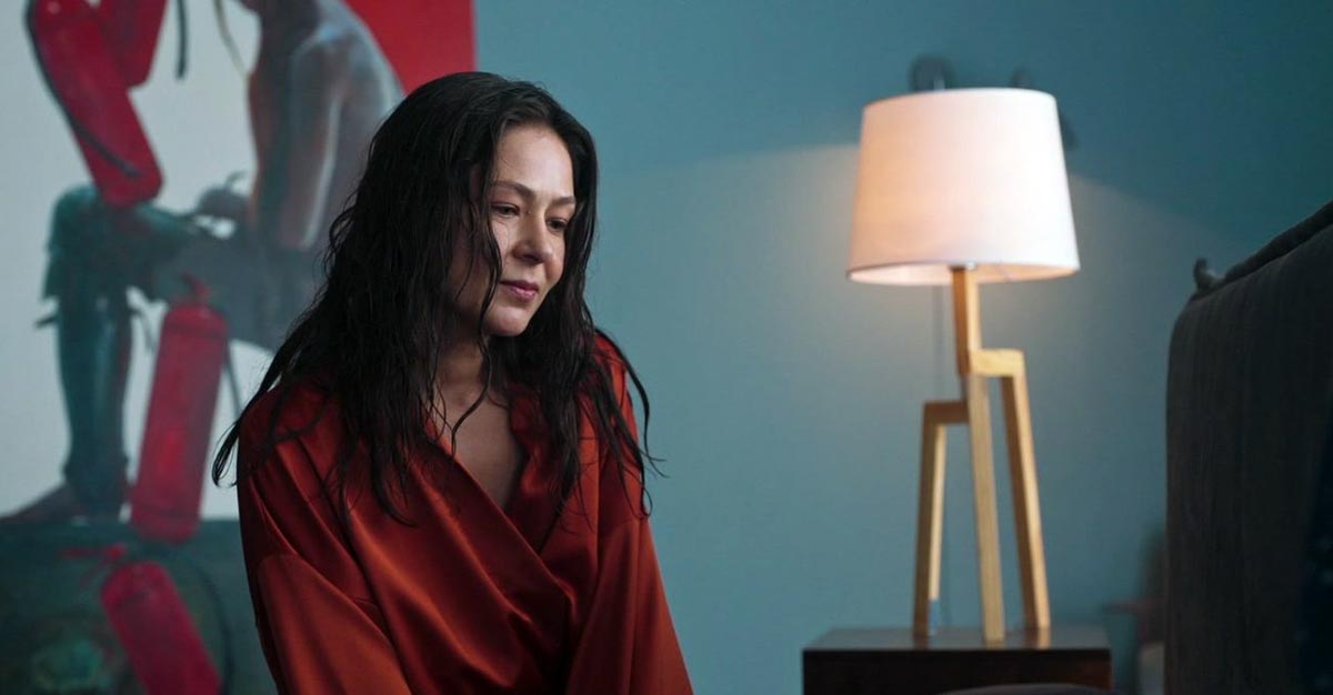 Кадр из сериала Что делать женщине, если у неё два любовника, а выбрать нужно одного кадр Что делать женщине, если у неё два любовника, а выбрать нужно одного 6