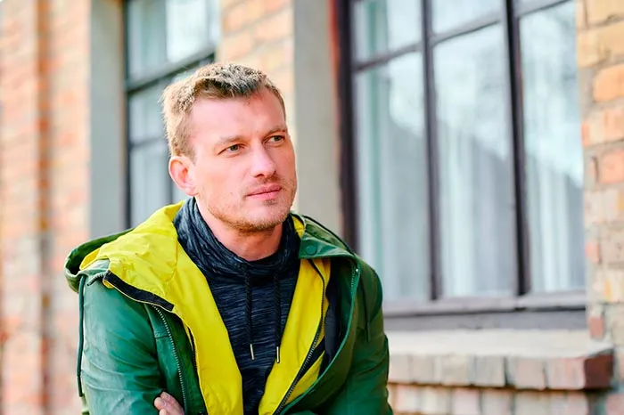 кадр Дело рук утопающих 3