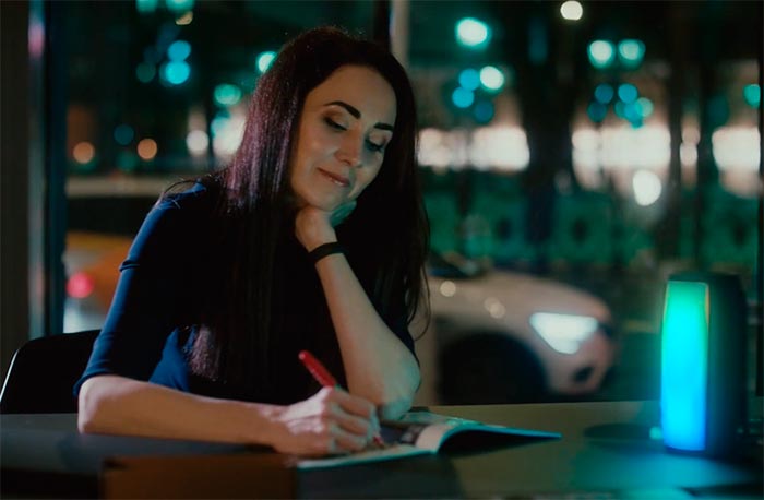 Кадр из фильма Девушка на миллион кадр Девушка на миллион 9