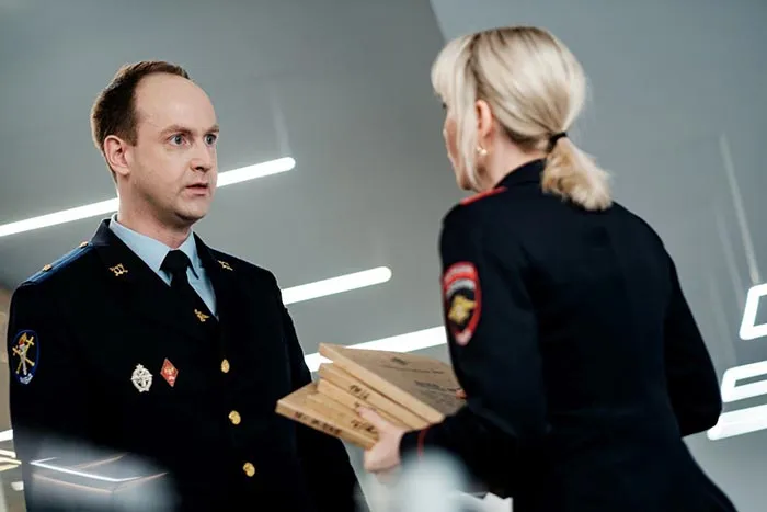 кадр Девушки с Макаровым 2 сезон 4