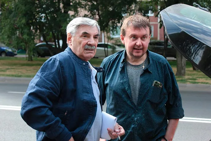 кадр Динозавр 3 сезон 7