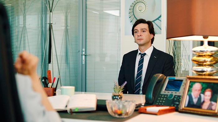 Кадр из сериала Директор по счастью кадр Директор по счастью 5