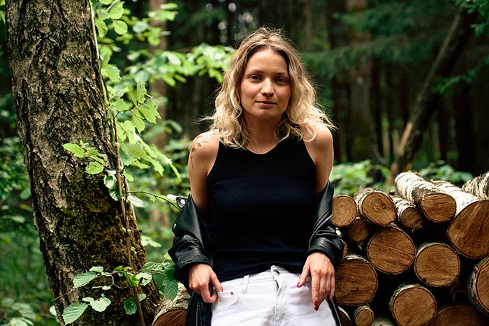 кадр Дом на краю леса 7