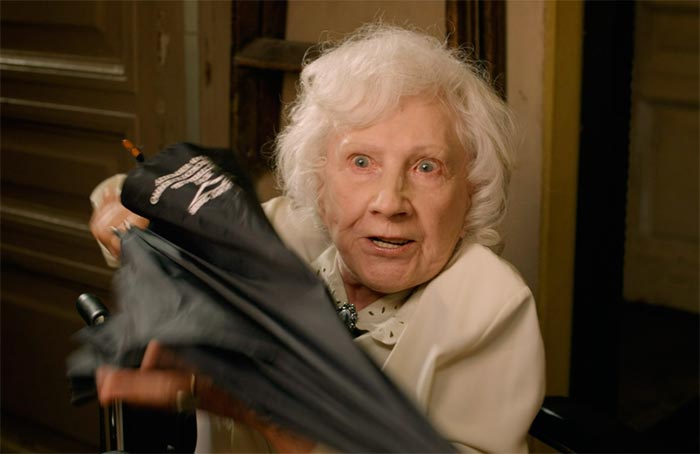 Кадр из сериала Дом спящих красавиц кадр Дом спящих красавиц 11