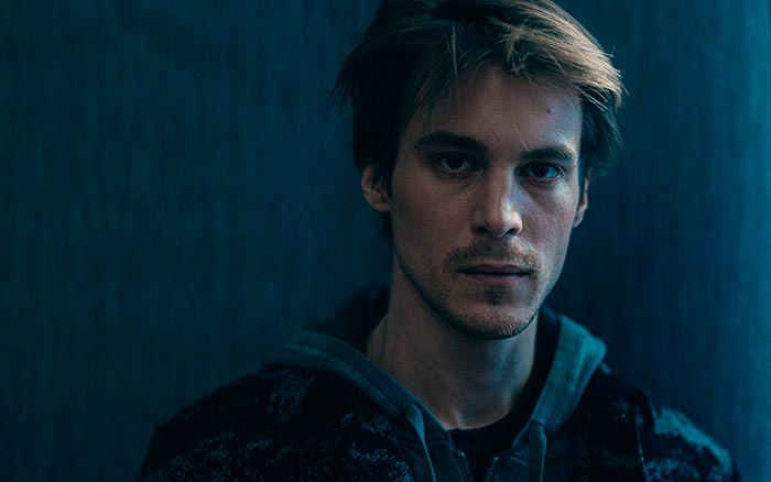 Кадр из сериала Домашнее поле кадр Домашнее поле 11