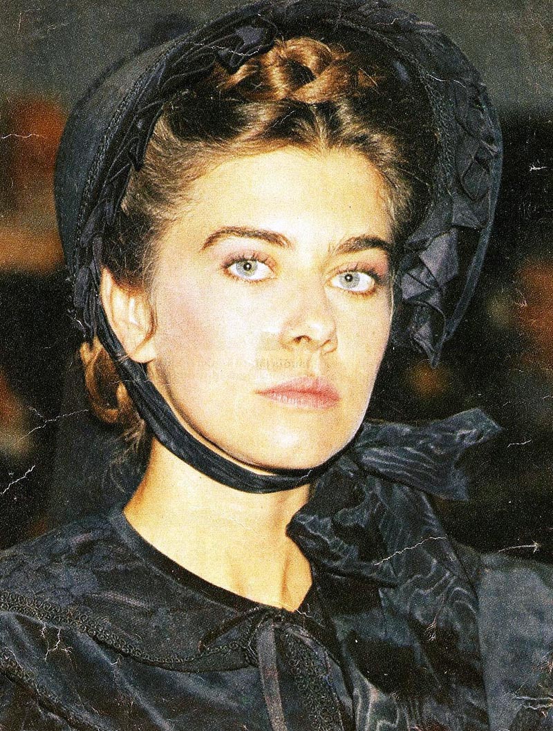 Қисық қыздардың секс фотосуреттері