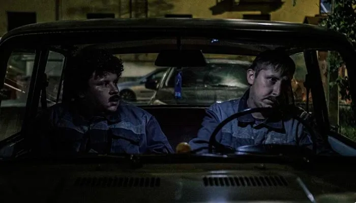 Кадр из сериала Два кадр Два 6