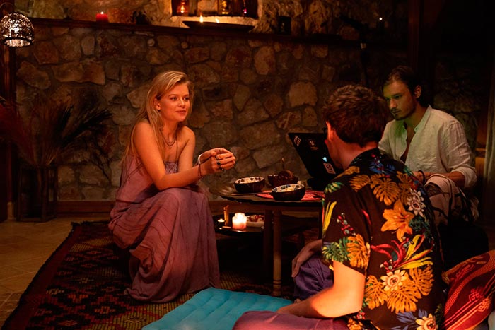 Кадр из сериала Джетлаг кадр Джетлаг 9