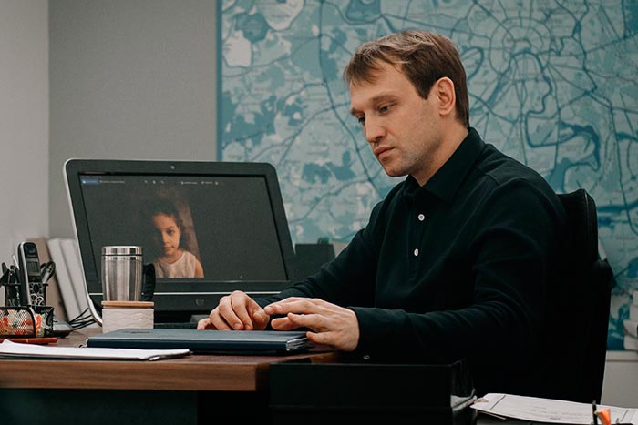 Кадр из сериала Комплекс Бога кадр Комплекс Бога 7