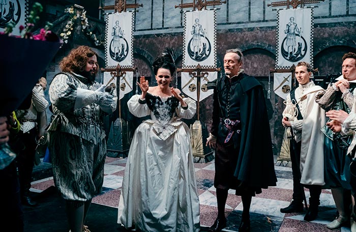 Кадр из сериала Этерна кадр Этерна 8