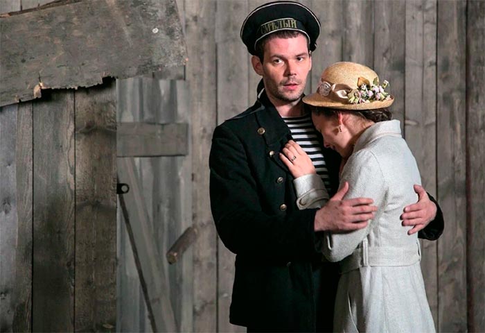 Кадр из сериала Господа-товарищи кадр Господа-товарищи 6